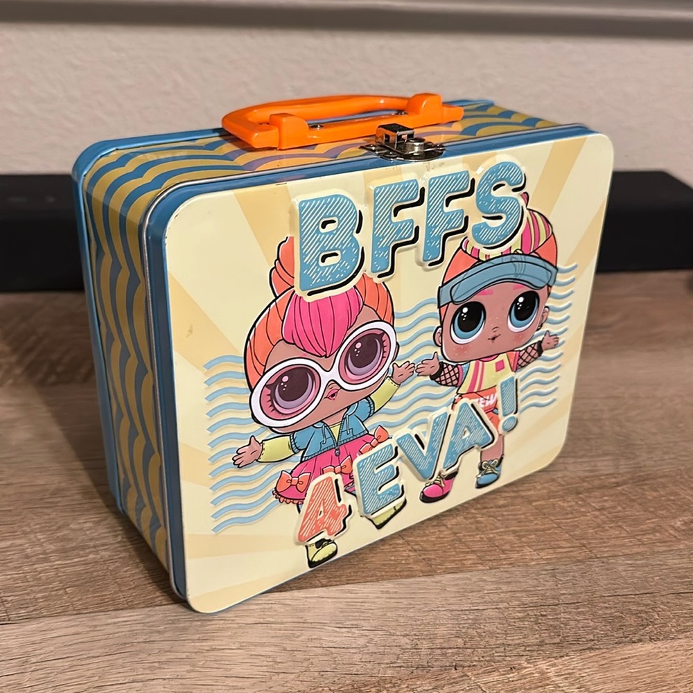 L.O.L. Surprise! Tin Lunchbox
